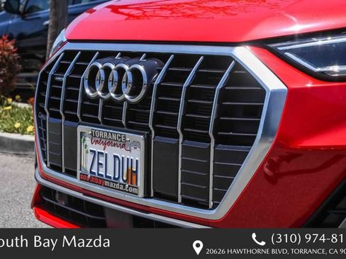 Used 2023 Audi Q3 2.0T Premium w/ 19" Wheel Package AWD/4WD image 5