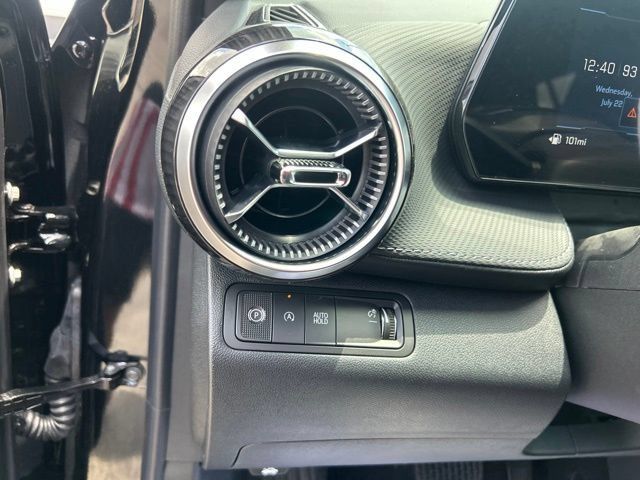 New 2027 Chevrolet Equinox LT w/ Safety and Technology Package FWD image 16