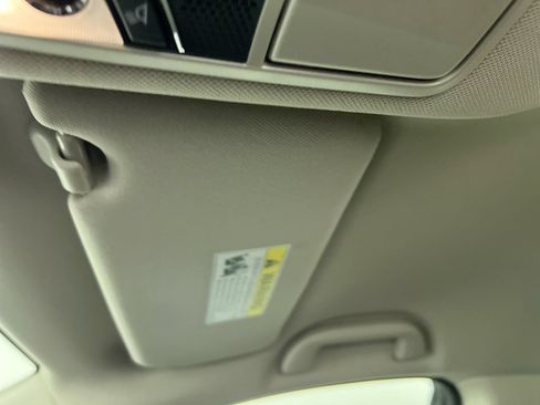 Used 2021 Honda Clarity Touring image 15