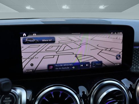New 2025 Mercedes-Benz GLB 250 image 43