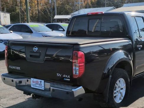 Used 2019 Nissan Frontier SV w/ Value Truck Package image 8