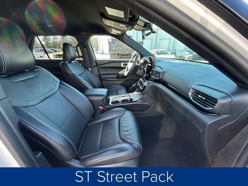 Used 2022 Ford Explorer ST w/ Equipment Group 401A image 26