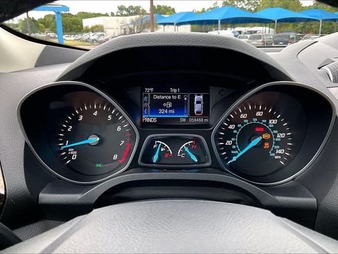 Used 2014 Ford Escape Titanium w/ Equipment Group 401A FWD image 26