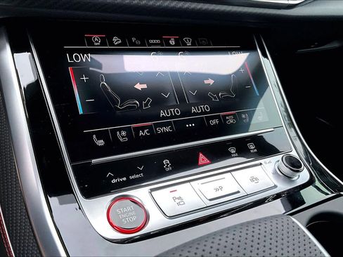 Used 2026 Audi SQ8 Prestige AWD/4WD image 26