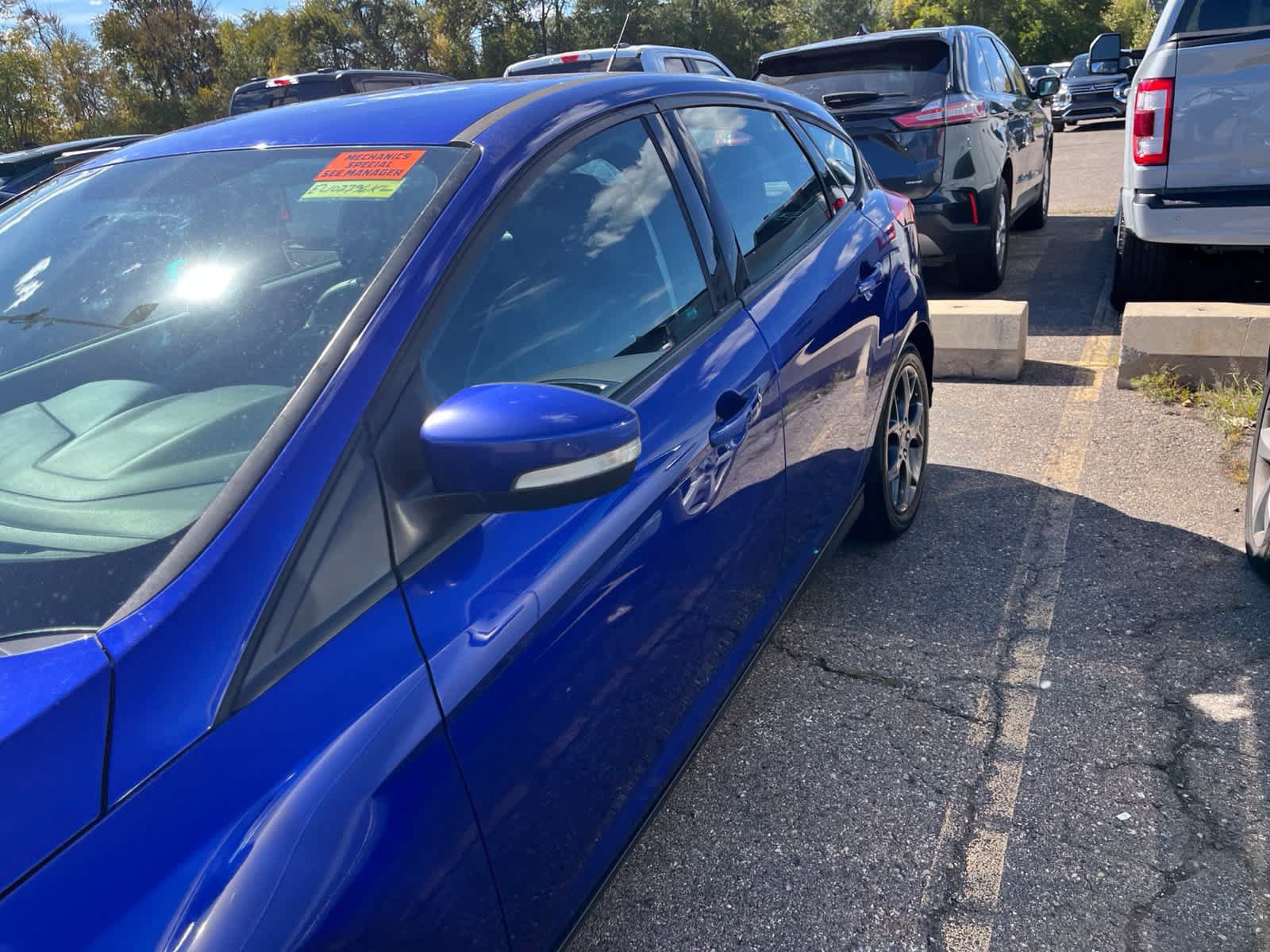 Used 2014 Ford Focus SE w/ Equipment Group 201A FWD image 7