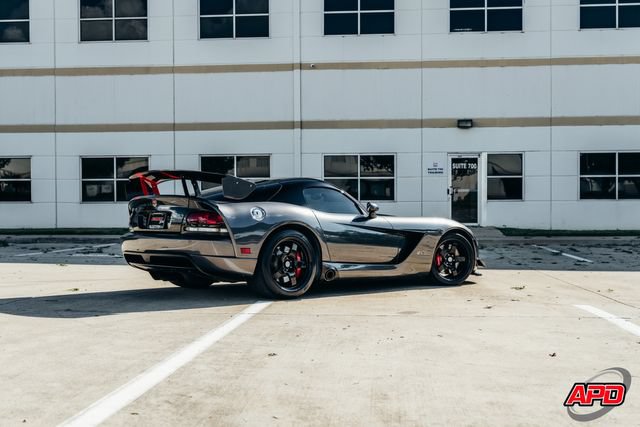 Used 2009 Dodge Viper ACR RWD image 21
