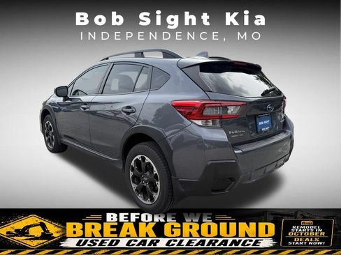 Used 2022 Subaru Crosstrek 2.0i Premium w/ Moonroof Package AWD/4WD image 11