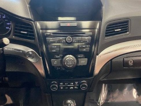 Used 2020 Acura ILX FWD image 19