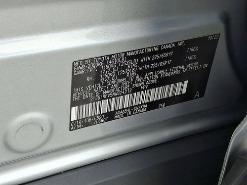 Certified 2022 Toyota RAV4 LE image 28