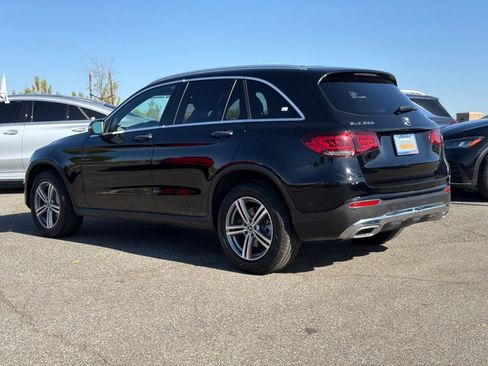 Used 2021 Mercedes-Benz GLC 300 4MATIC image 11