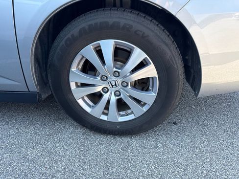 Used 2016 Honda Odyssey EX image 5