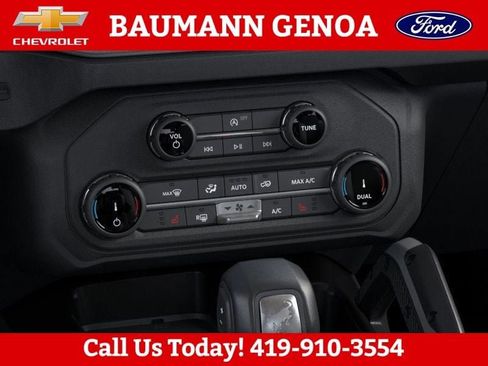 New 2026 Ford Bronco Badlands w/ Sasquatch Package AWD/4WD image 16