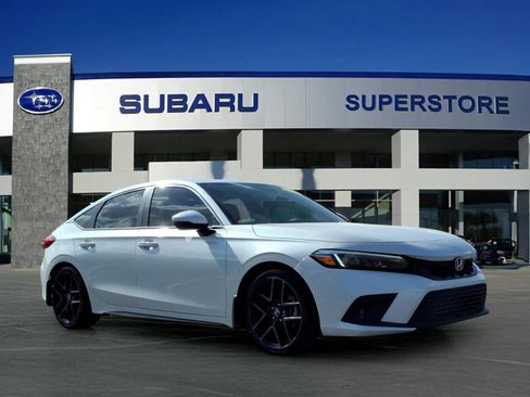 Used 2024 Honda Civic Sport Touring image 1