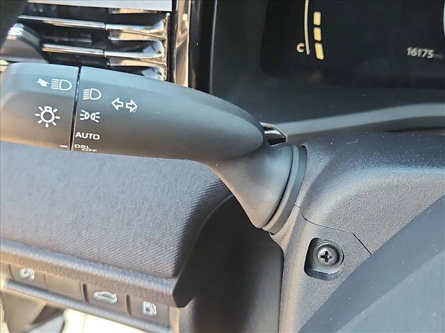 Used 2026 Toyota Camry LE FWD image 15
