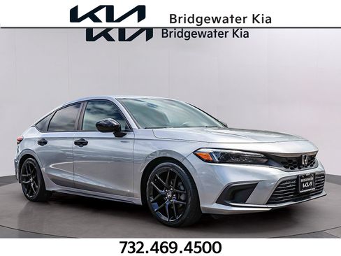 Used 2024 Honda Civic Sport image 1