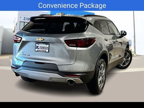 Certified 2023 Chevrolet Blazer LT w/ Convenience Package image 8