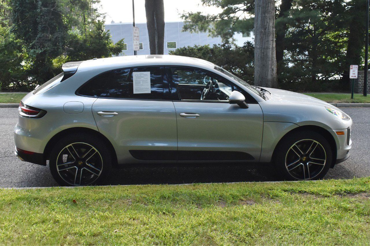 Used 2020 Porsche Macan AWD/4WD image 7