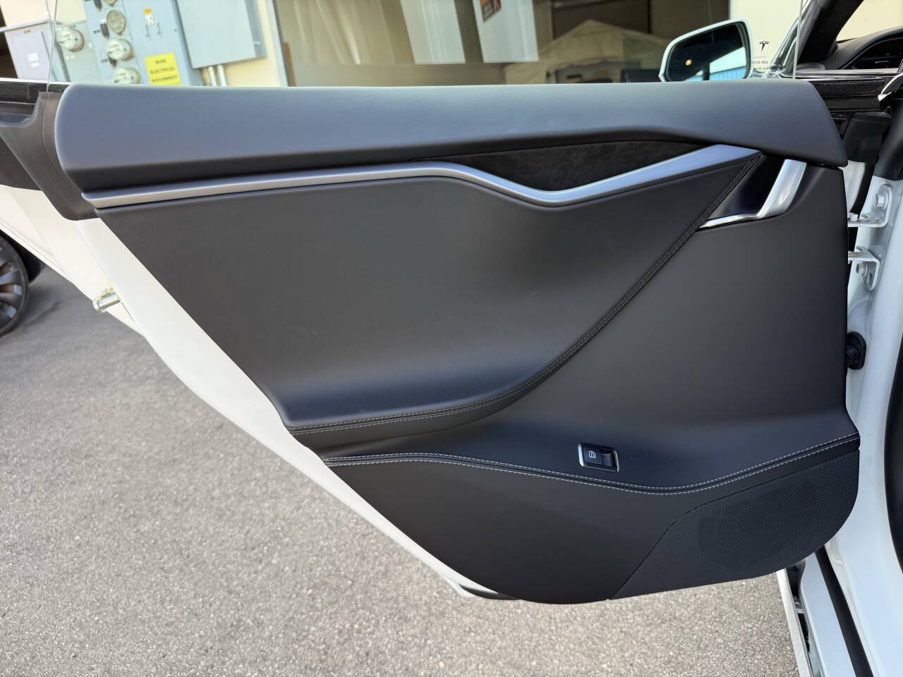 Used 2018 Tesla Model S 75D AWD/4WD image 20