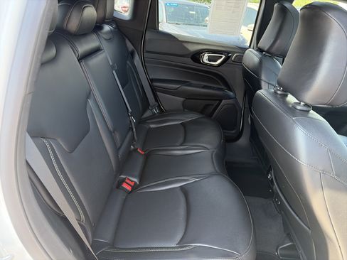 Used 2023 Jeep Compass High Altitude AWD/4WD image 15