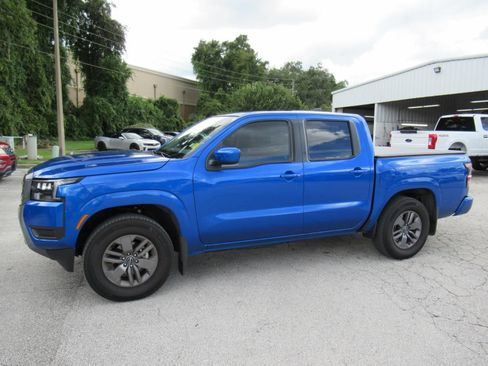 Used 2026 Nissan Frontier SV w/ SV Convenience Package RWD image 5