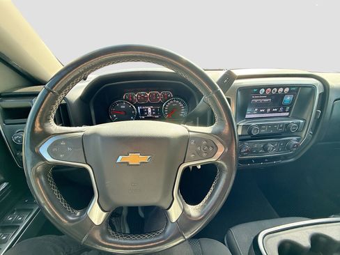Used 2018 Chevrolet Silverado 1500 LT w/ LT Eassist Package image 14