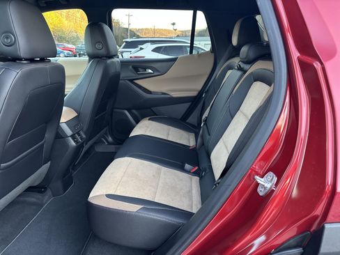 New 2026 Chevrolet Equinox ACTIV w/ Convenience Package III image 24