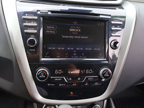 Used 2021 Nissan Murano S w/ Cargo Package FWD image 24