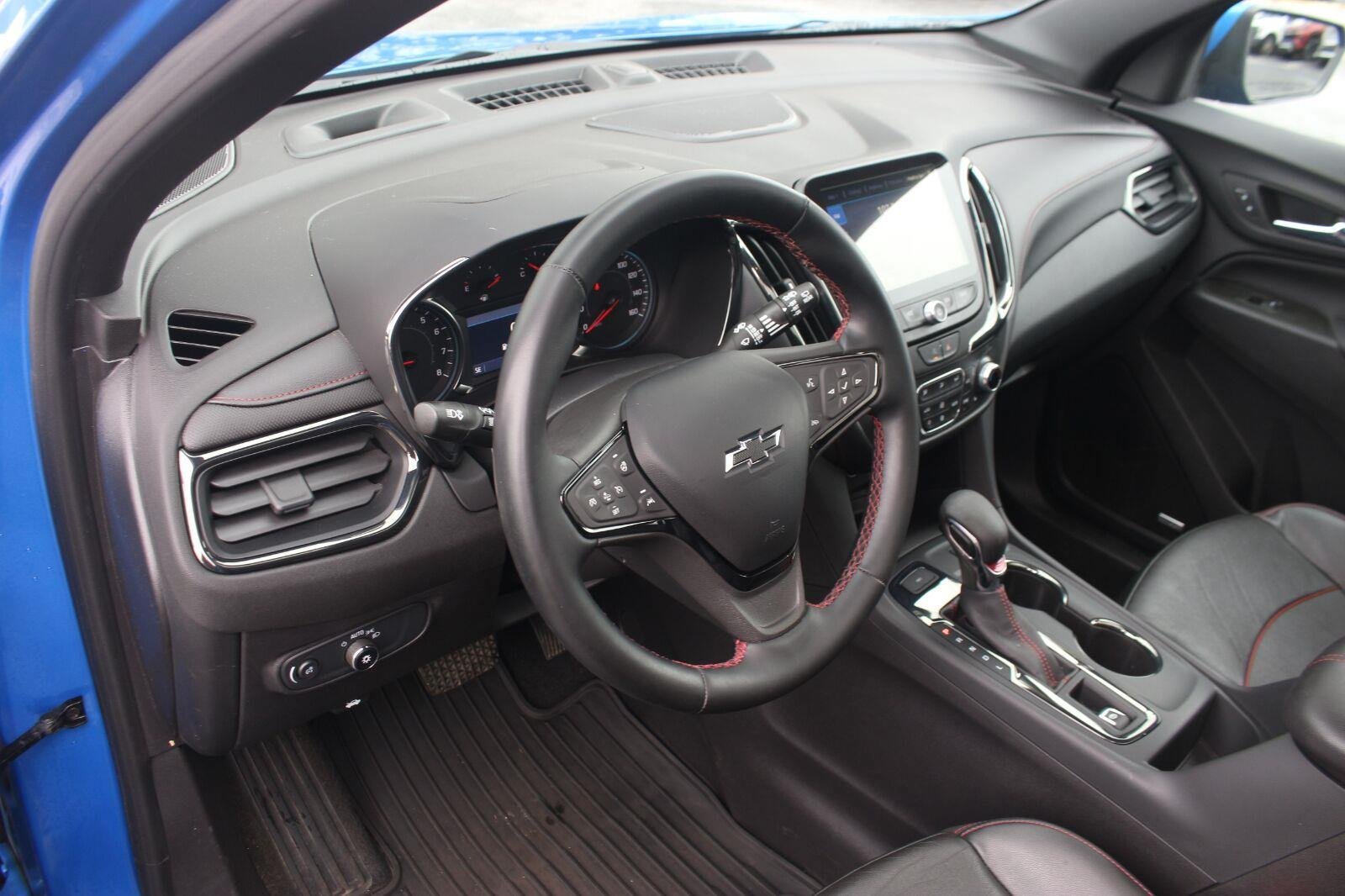 Used 2024 Chevrolet Equinox RS w/ RS Leather Package AWD/4WD image 17