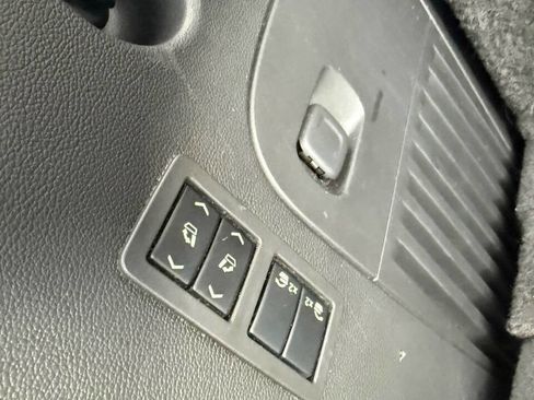 Used 2016 Chevrolet Tahoe LT w/ Luxury Package image 23