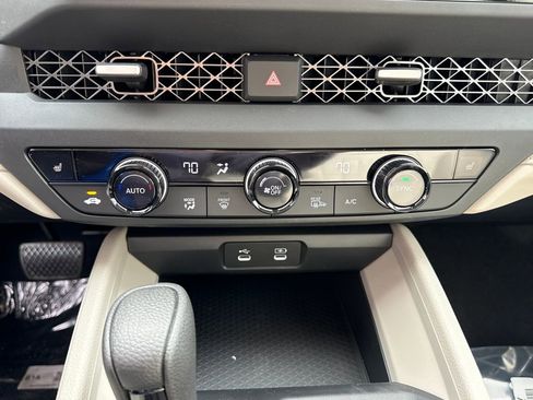 New 2025 Honda Accord SE image 20