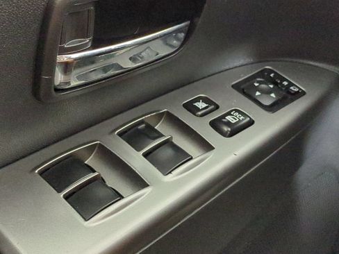 Used 2024 Mitsubishi Outlander Sport AWD image 30