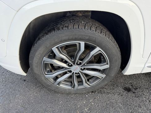 Used 2020 GMC Terrain Denali w/ Denali Premium Package image 12