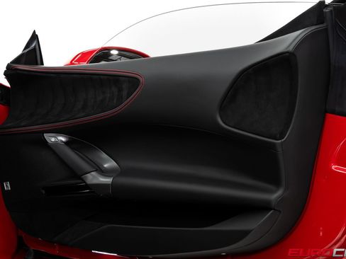 Used 2023 Ferrari SF90 Stradale AWD/4WD image 34