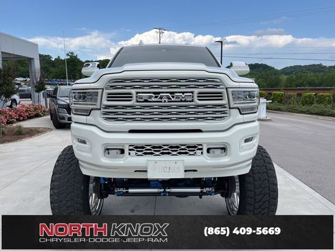 Used 2019 RAM 2500 Laramie image 32