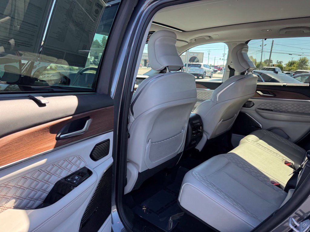 Used 2023 Jeep Grand Cherokee Summit w/ Adv Protech Group IV RWD image 35