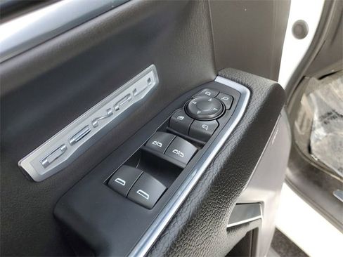 Used 2022 GMC Sierra 1500 Denali image 21