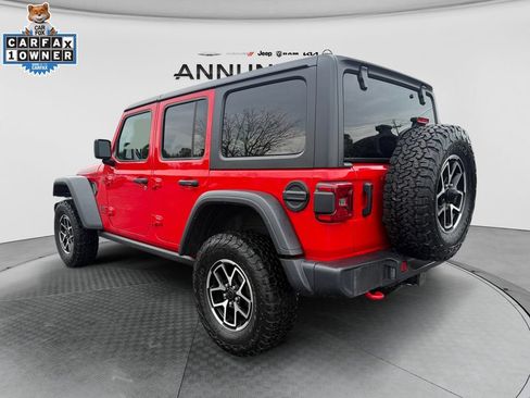 Certified 2025 Jeep Wrangler Unlimited Rubicon AWD/4WD image 3