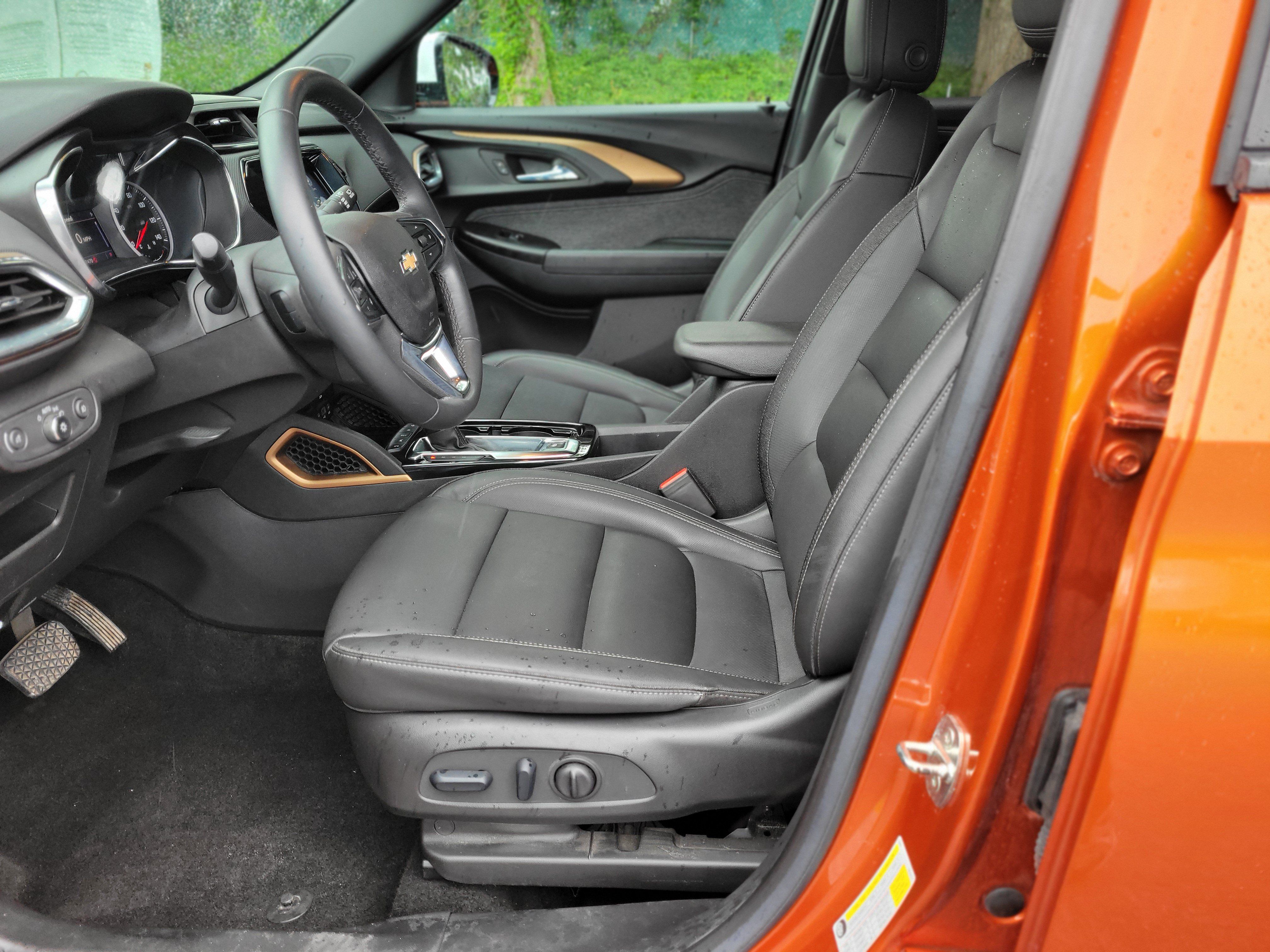 Certified 2023 Chevrolet TrailBlazer ACTIV w/ Sun and Liftgate Package FWD image 31