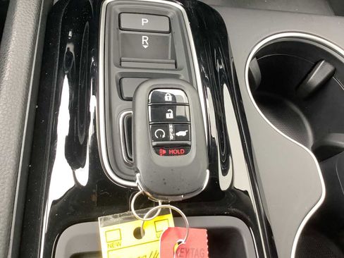 New 2026 Honda Pilot image 19