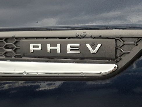 Used 2024 MAZDA CX-90 Plug-In Hybrid w/ Premium Pkg image 34