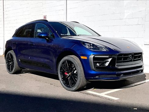 New 2026 Porsche Macan GTS image 7
