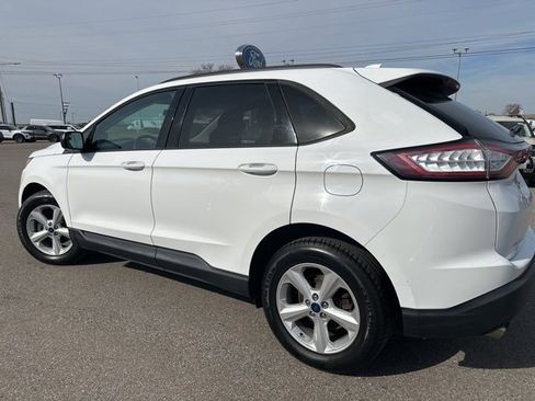 Used 2018 Ford Edge SE image 22