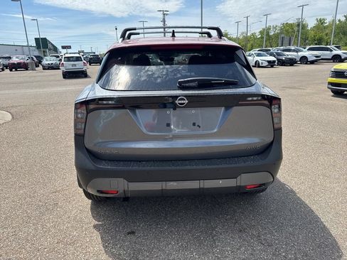 New 2026 Nissan Kicks SV w/ Interior Electronics Package AWD/4WD image 6
