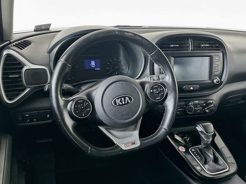 Used 2020 Kia Soul GT-Line w/ GT 2.0L Power Sunroof Package FWD image 18