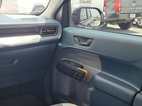 Certified 2025 Ford Maverick Tremor AWD/4WD image 15