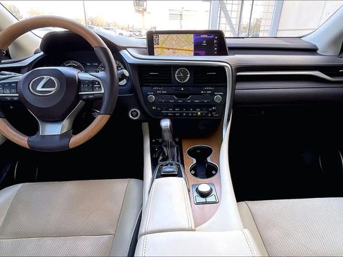 Used 2018 Lexus RX 450h image 14