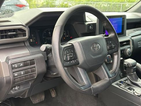 Used 2024 Toyota Tacoma SR5 AWD/4WD image 24