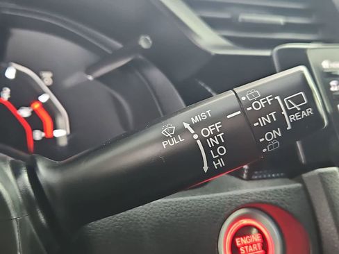 Used 2021 Honda Civic Sport image 25