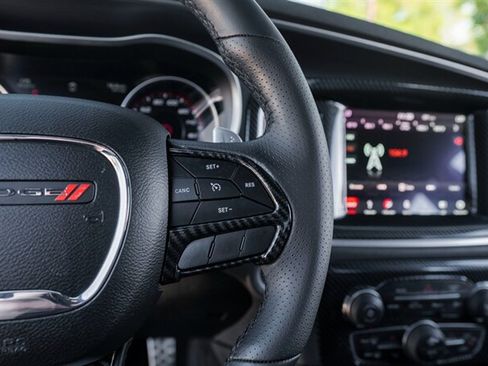 Used 2018 Dodge Charger R/T Scat Pack RWD image 27