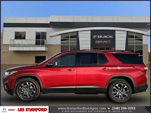 Used 2020 Chevrolet Traverse RS w/ LPO, Floor Liner Package image 2